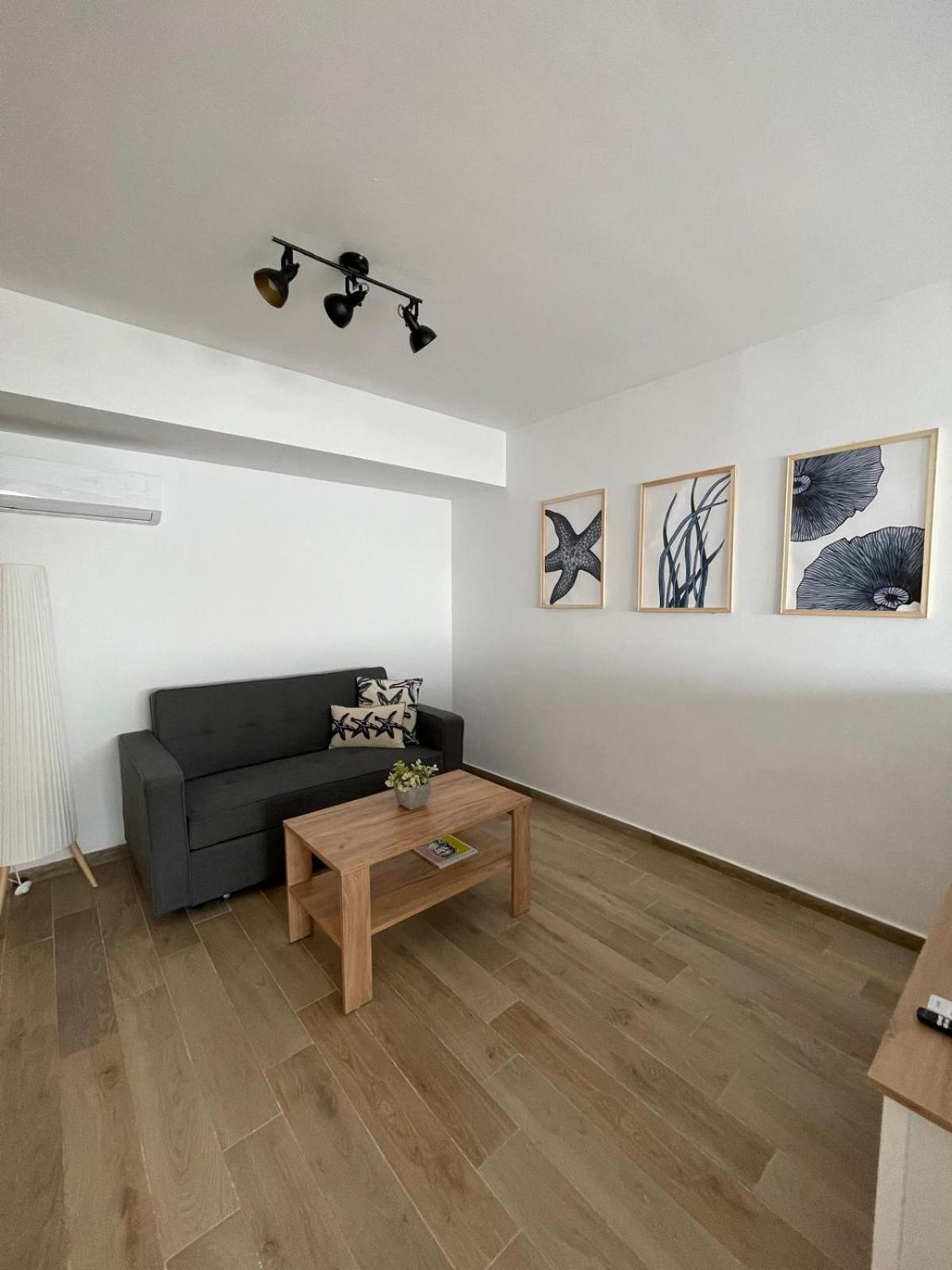 Apartamentos Matilda Conil De La Frontera Exterior foto